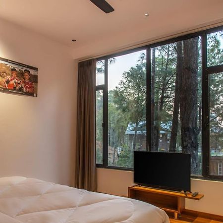 Hills Accomodation Kasauli Extérieur photo